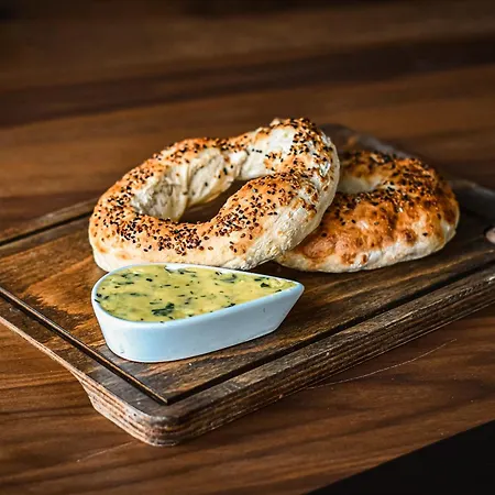 Dorana 3* 키레니아