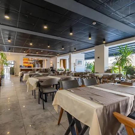 Hotel Dorana Kyrenia (Northern Cyprus)